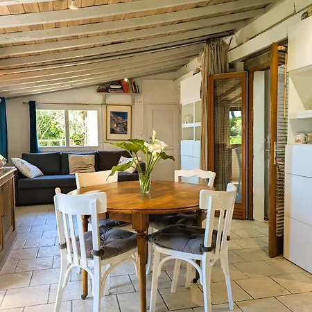 Σπίτι διακοπών Rustic House With Amazing Sea View Le Pradet